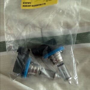 Silverstar Headlight Bulbs H 11 Fits most cars